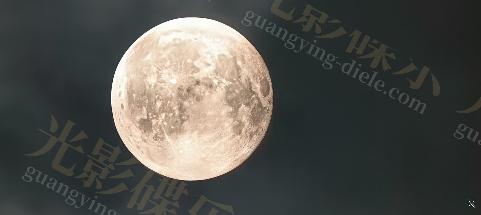 月